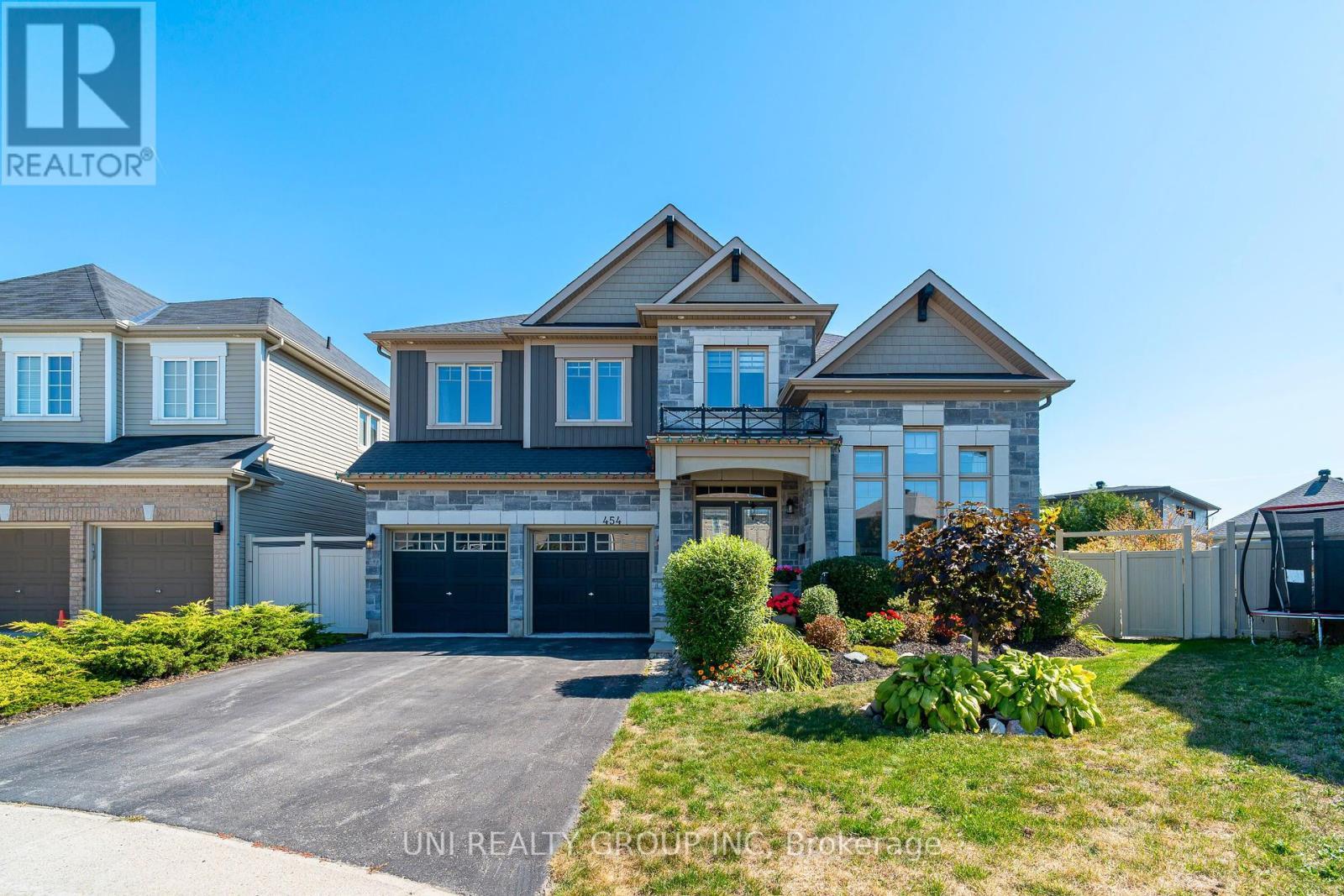 454 Cavesson Street, Ottawa, ON - Outdoor With Facade