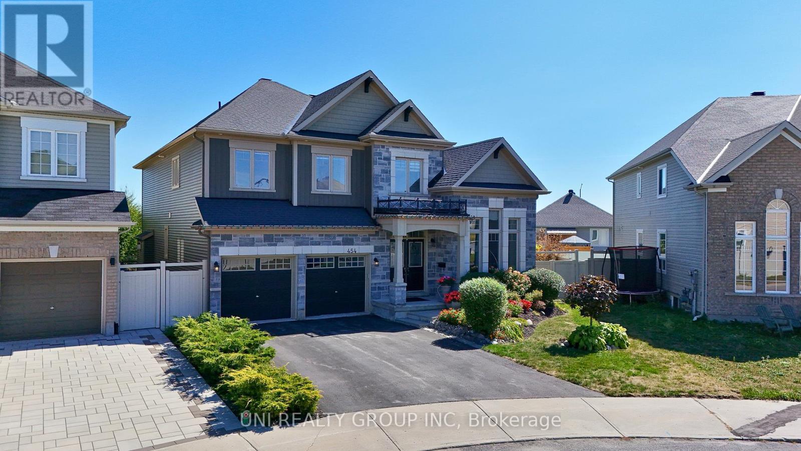 454 Cavesson Street, Ottawa, ON - Outdoor With Facade