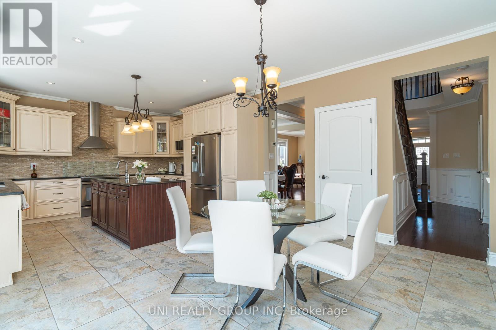 454 Cavesson Street, Ottawa, ON - Indoor