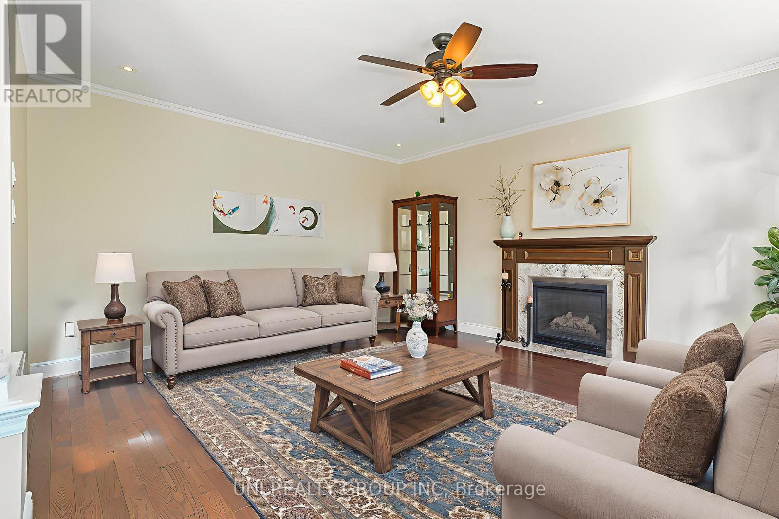 454 Cavesson Street, Ottawa, ON - Indoor Photo Showing Living Room With Fireplace