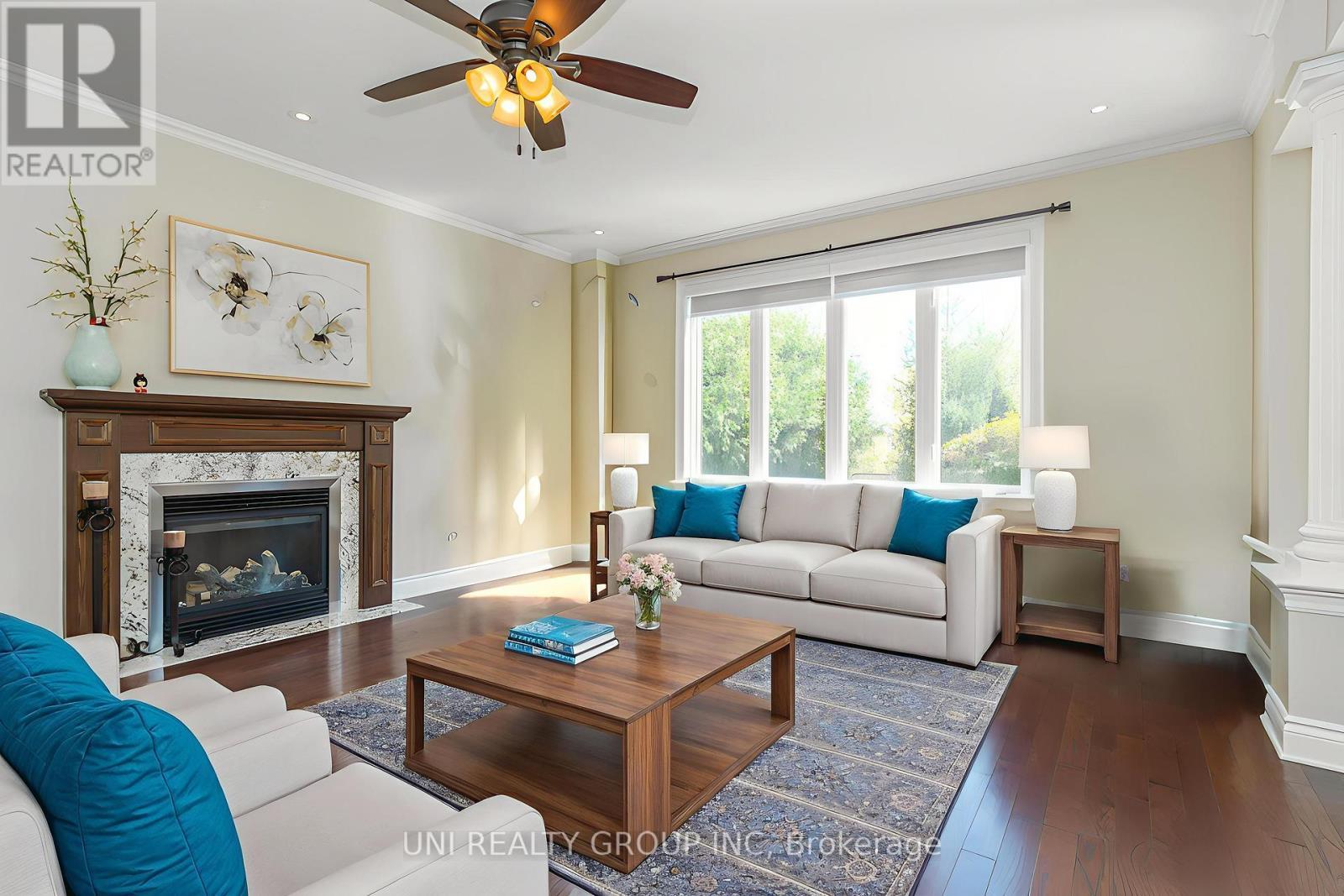 454 Cavesson Street, Ottawa, ON - Indoor Photo Showing Living Room With Fireplace