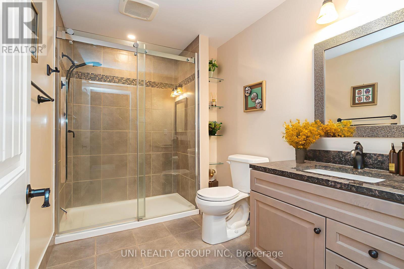 454 Cavesson Street, Ottawa, ON - Indoor Photo Showing Bathroom