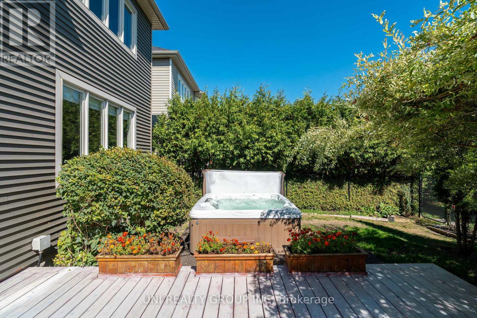 454 Cavesson Street, Ottawa, ON - Outdoor With Deck Patio Veranda