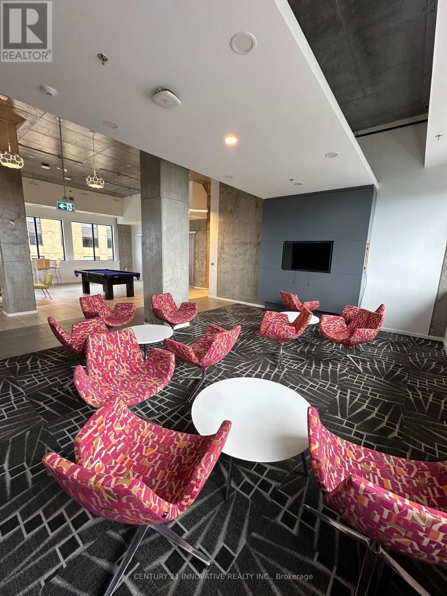 1517 - 105 Champagne Avenue S, Ottawa, ON - Photo Showing Other Room