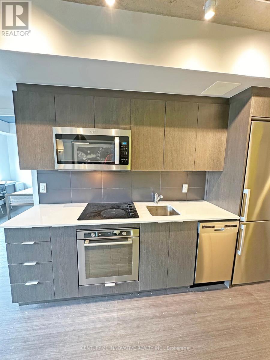 1517 - 105 Champagne Avenue S, Ottawa, ON - Indoor Photo Showing Kitchen With Upgraded Kitchen