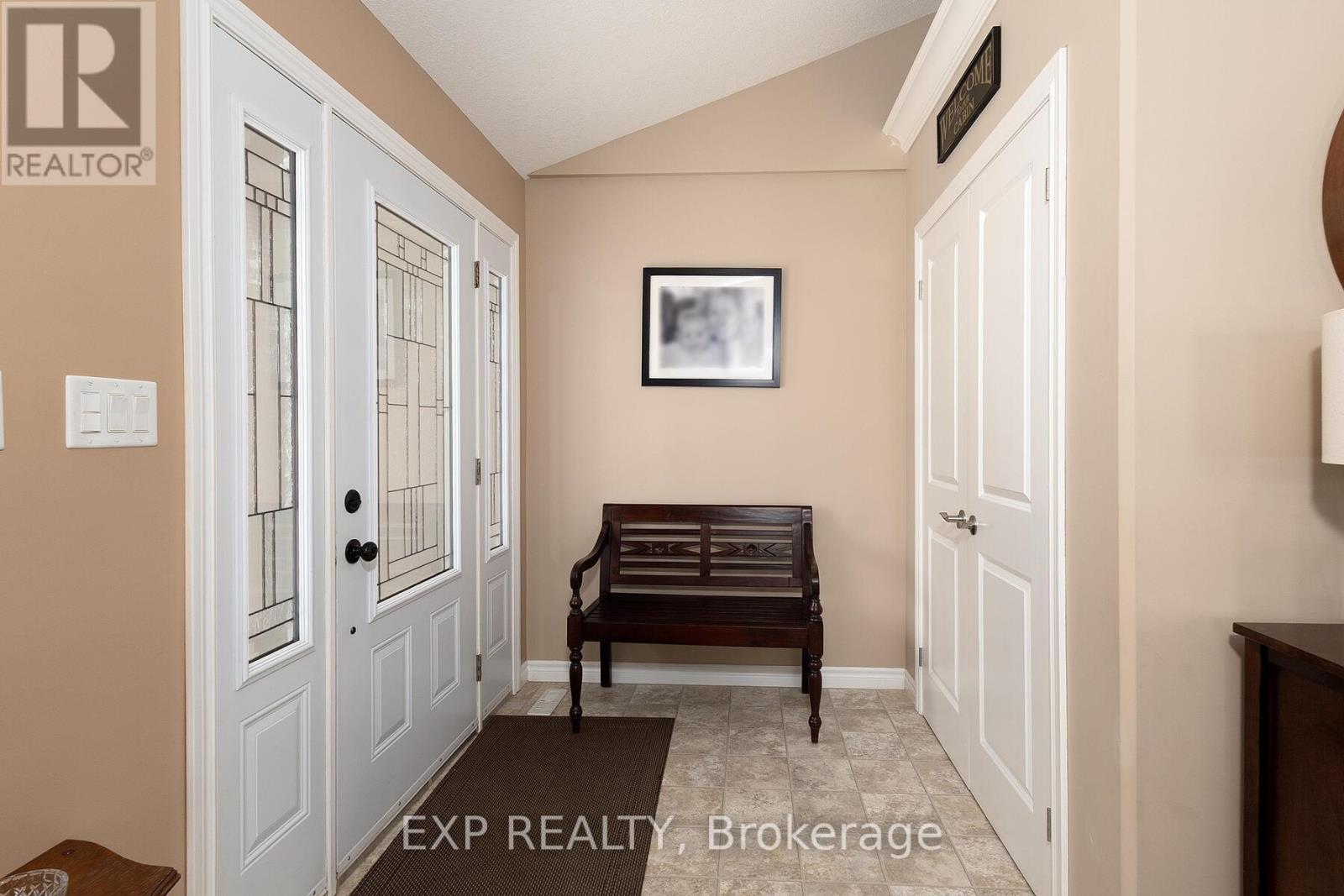 38 Fulton Street, Bayham (Vienna), ON - Indoor Photo Showing Other Room