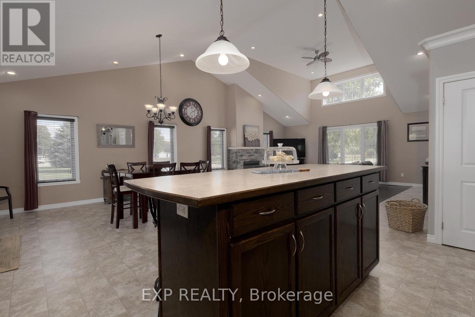 38 Fulton Street, Bayham (Vienna), ON - Indoor