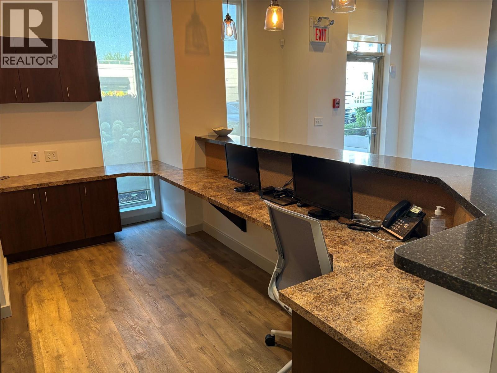 1131 Lawson Avenue Unit# 4, Kelowna, BC