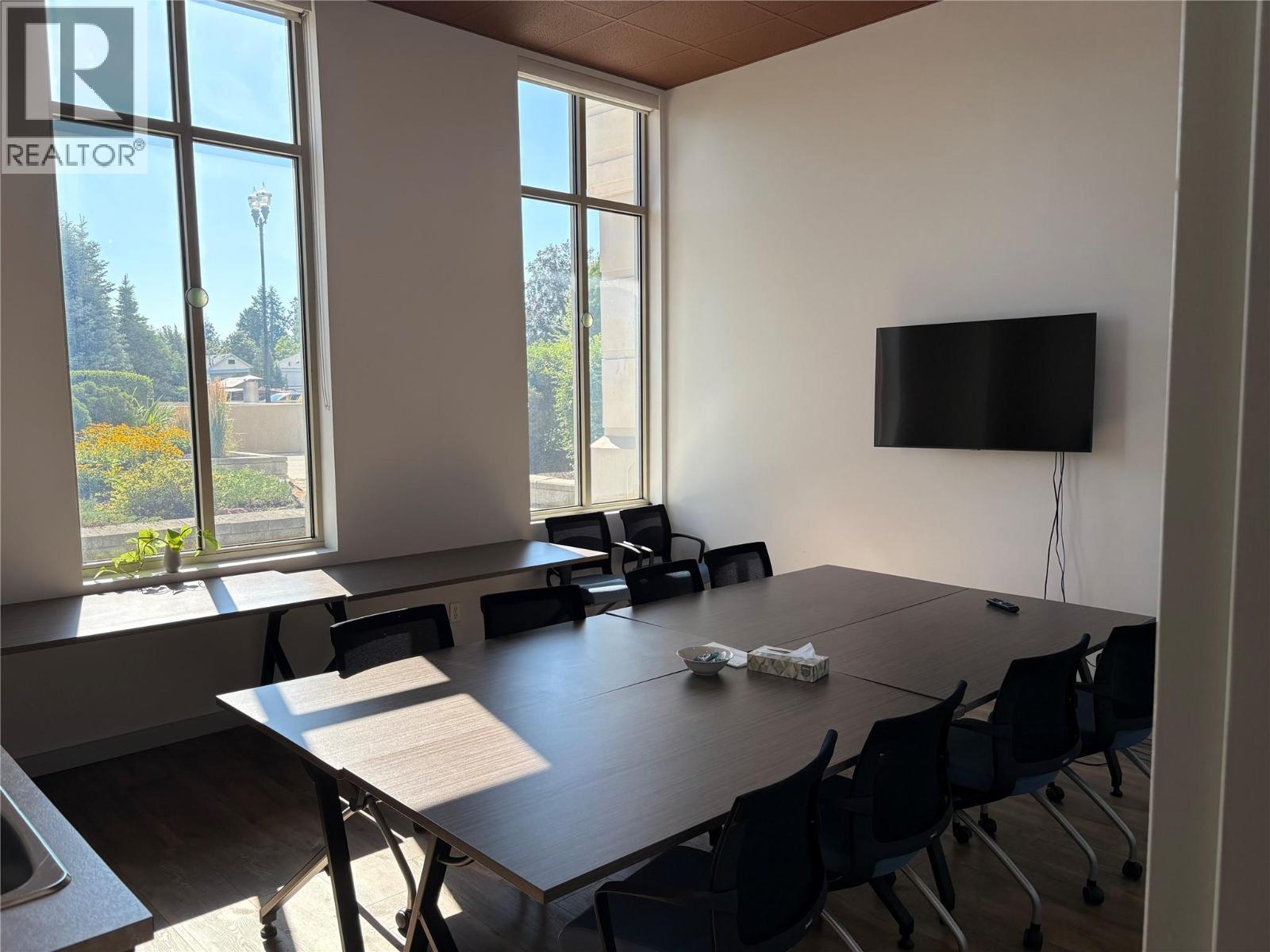 1131 Lawson Avenue Unit# 4, Kelowna, BC