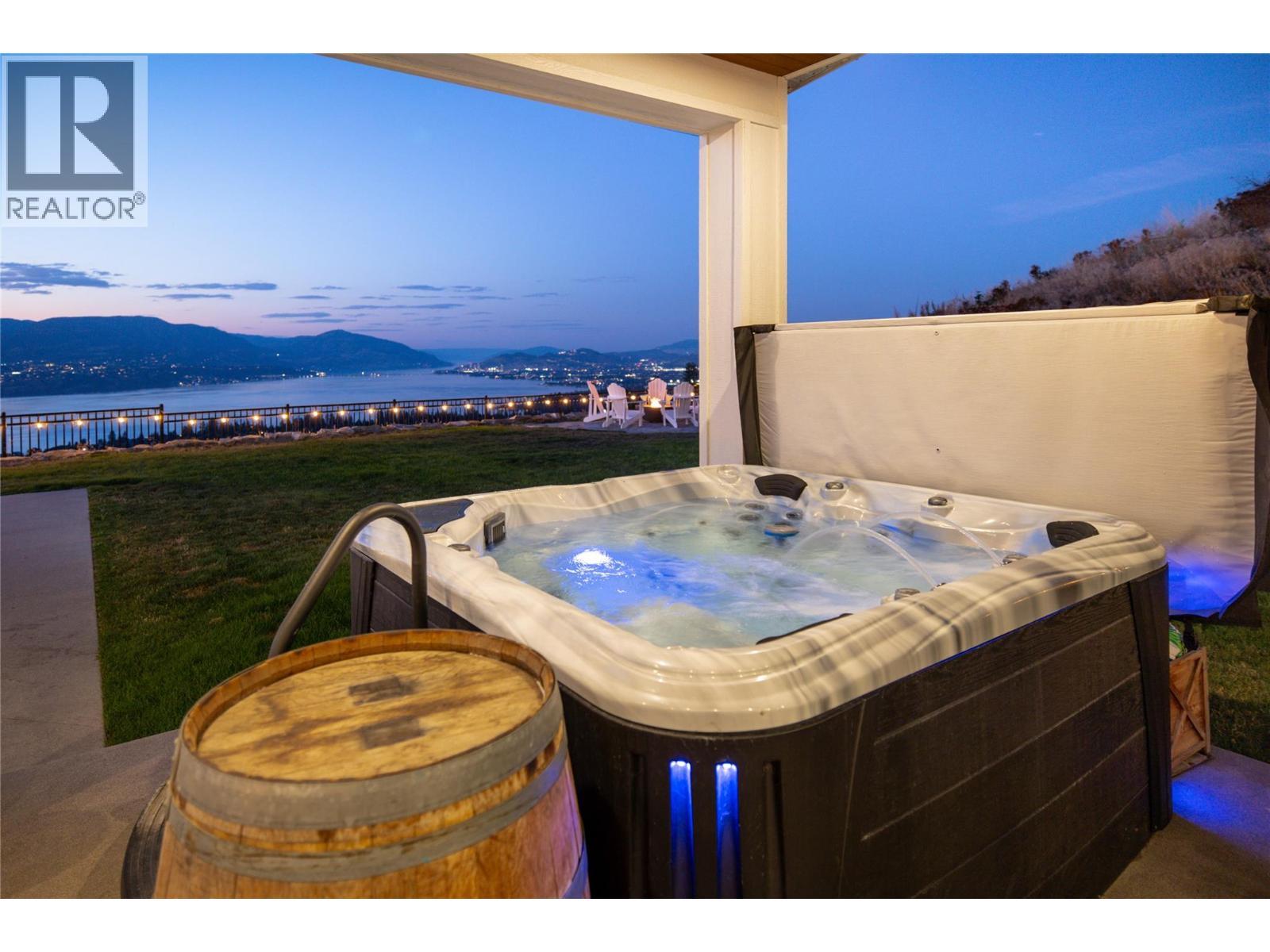 5635 Upper Mission Court, Kelowna, BC - Outdoor With Body Of Water With View