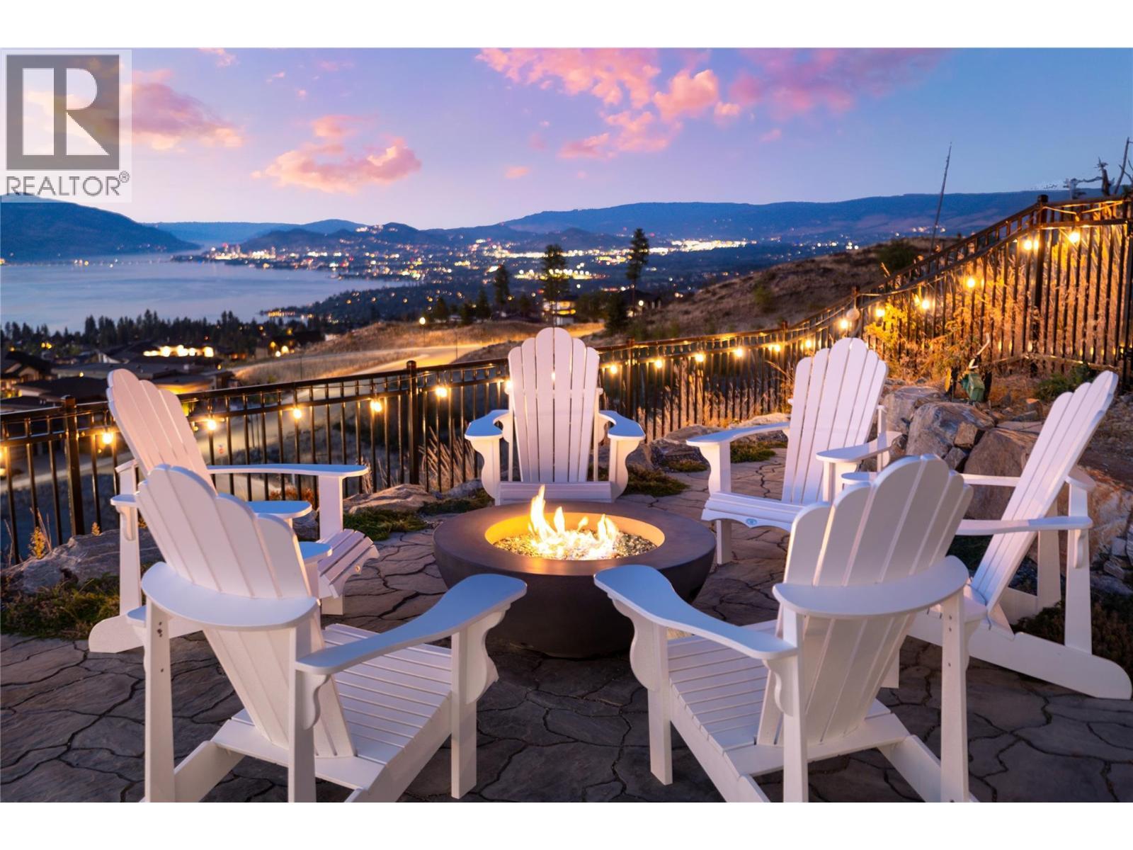 5635 Upper Mission Court, Kelowna, BC - Outdoor With Deck Patio Veranda