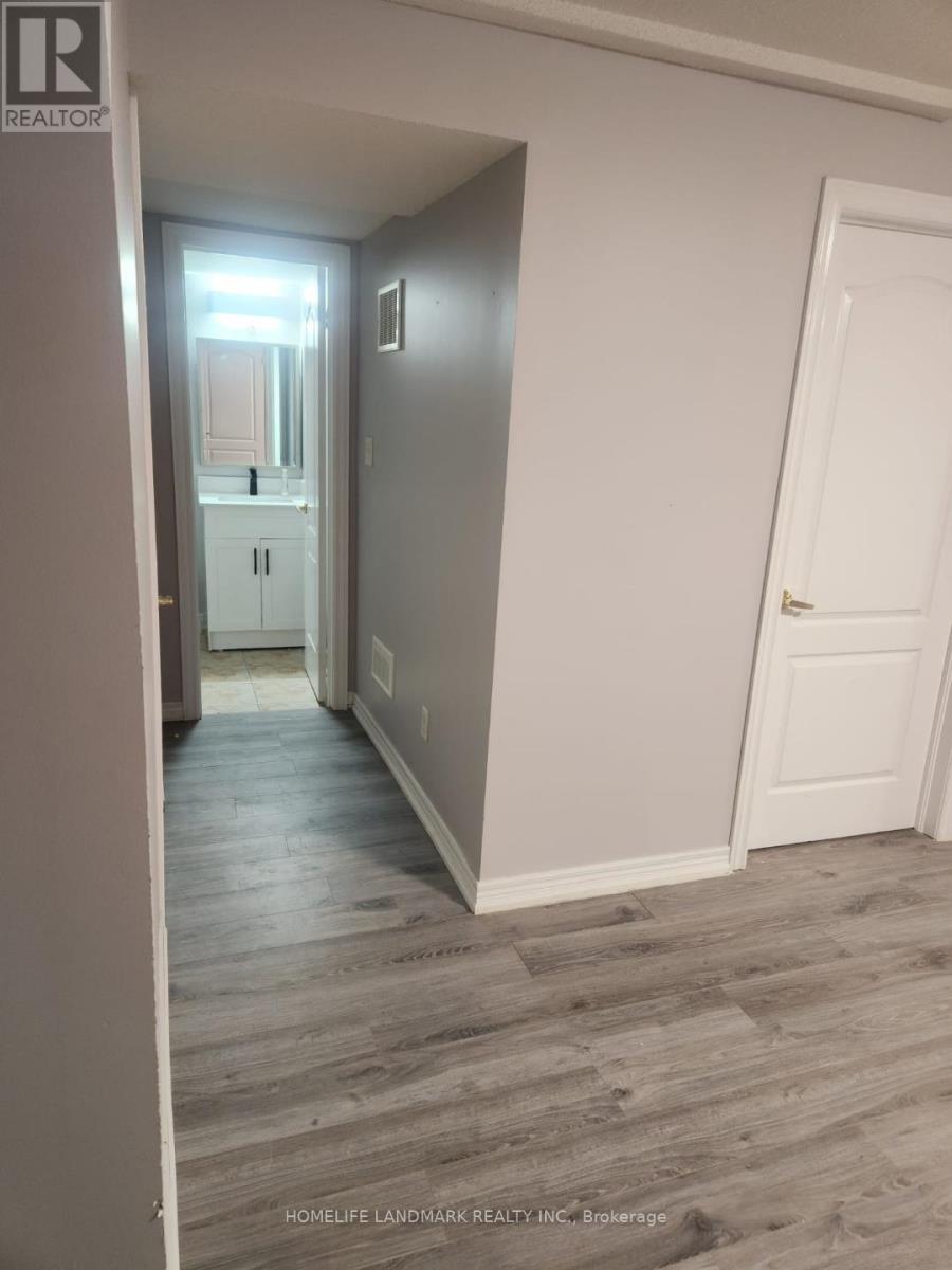 282 Forest Run Boulevard, Vaughan, ON - Indoor Photo Showing Other Room