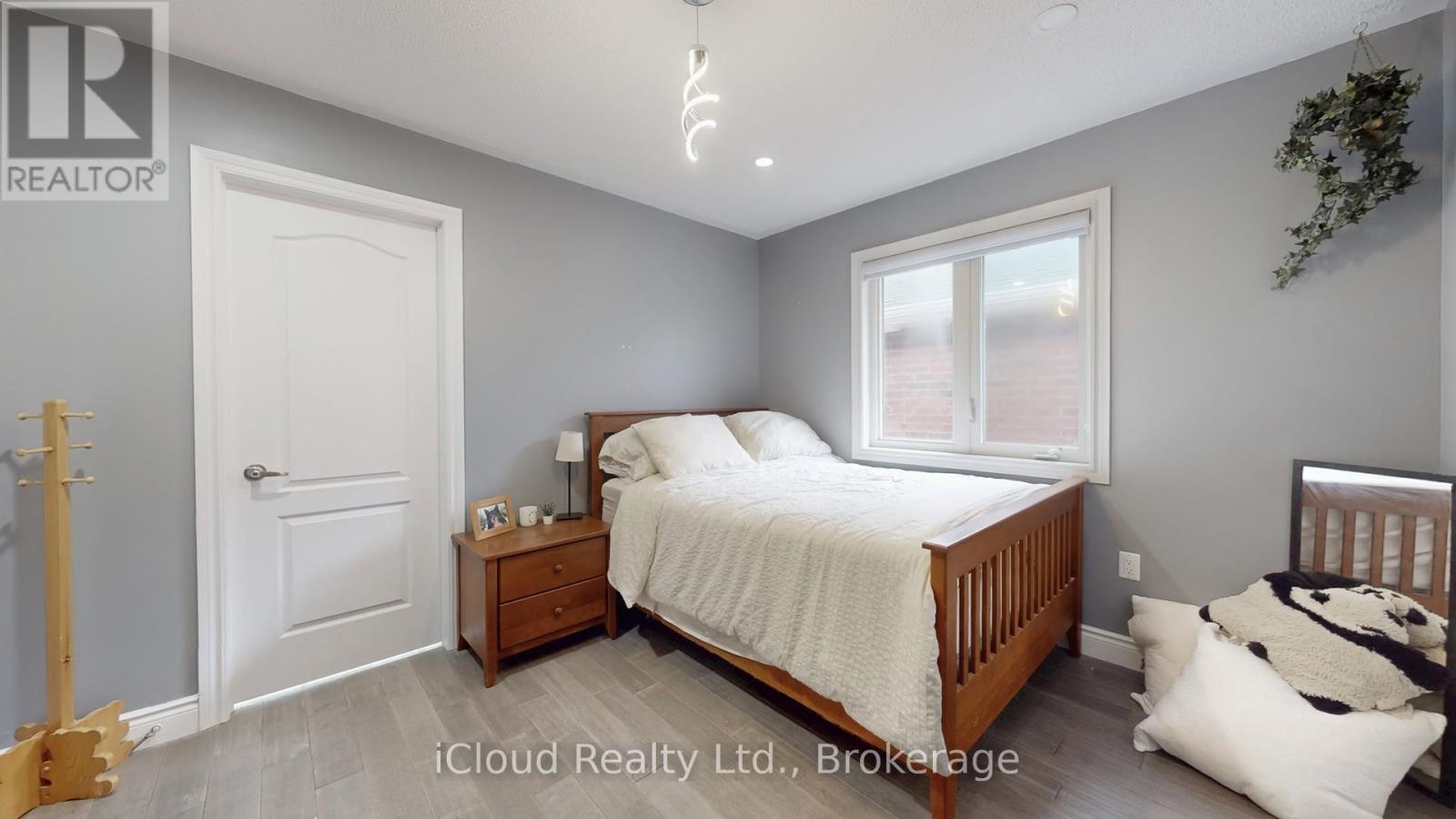 62 Heritage Street, Bradford West Gwillimbury, ON - Indoor Photo Showing Bedroom
