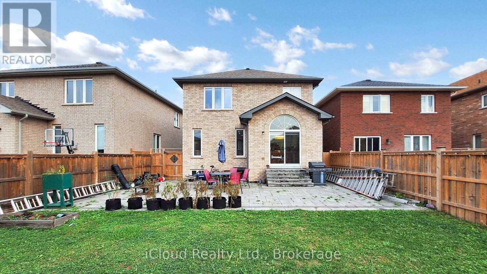 62 Heritage Street, Bradford West Gwillimbury, ON - Outdoor With Deck Patio Veranda With Exterior