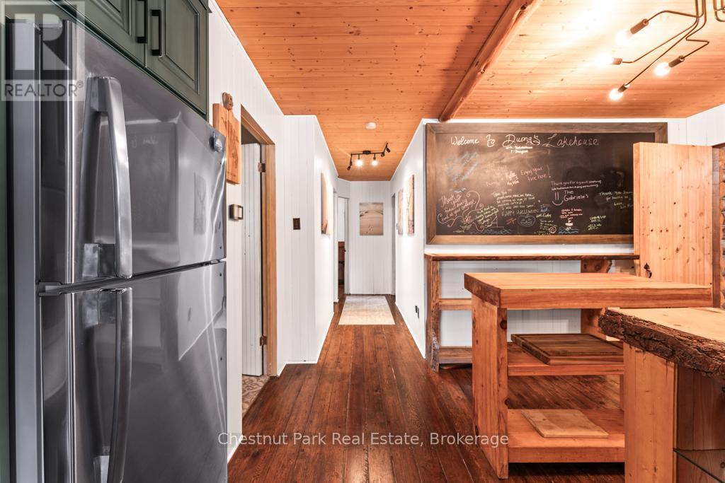 893 Relative Road, Armour, ON - Indoor