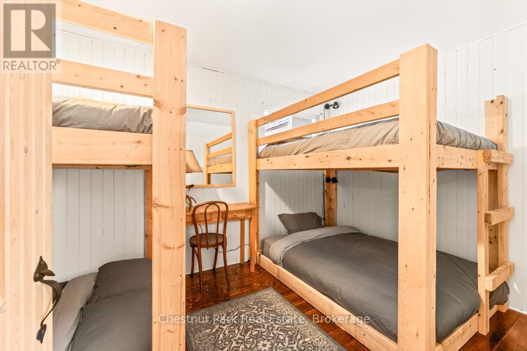 893 Relative Road, Armour, ON - Indoor