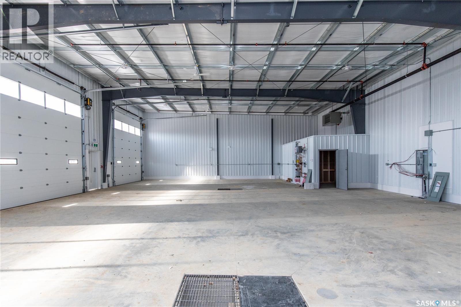 10 839 Snyder Road, Moose Jaw, SK