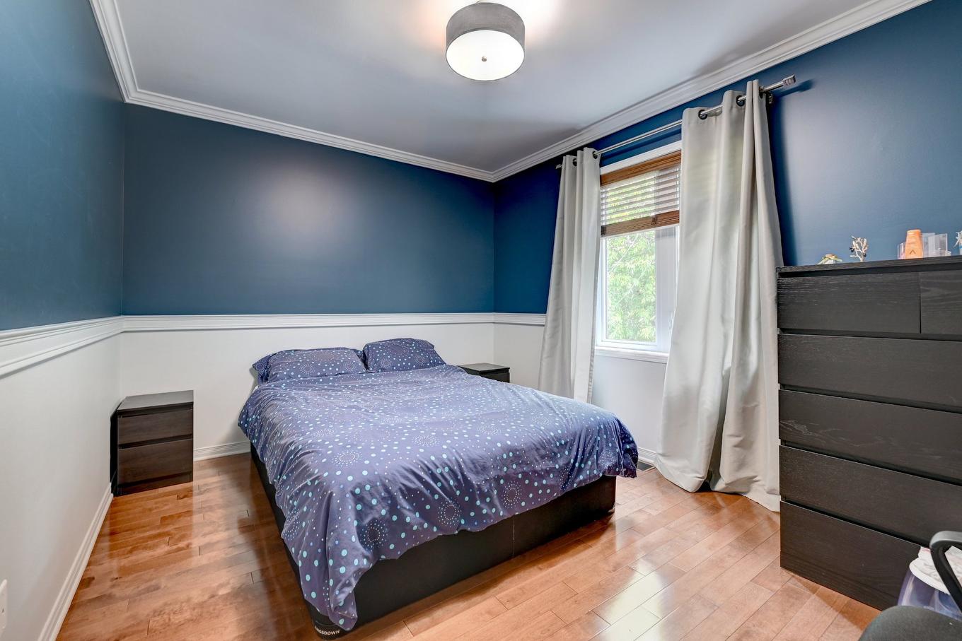 Chambre à coucher - 51 Rue Sicard, Laval (Auteuil), QC - Indoor Photo Showing Bedroom