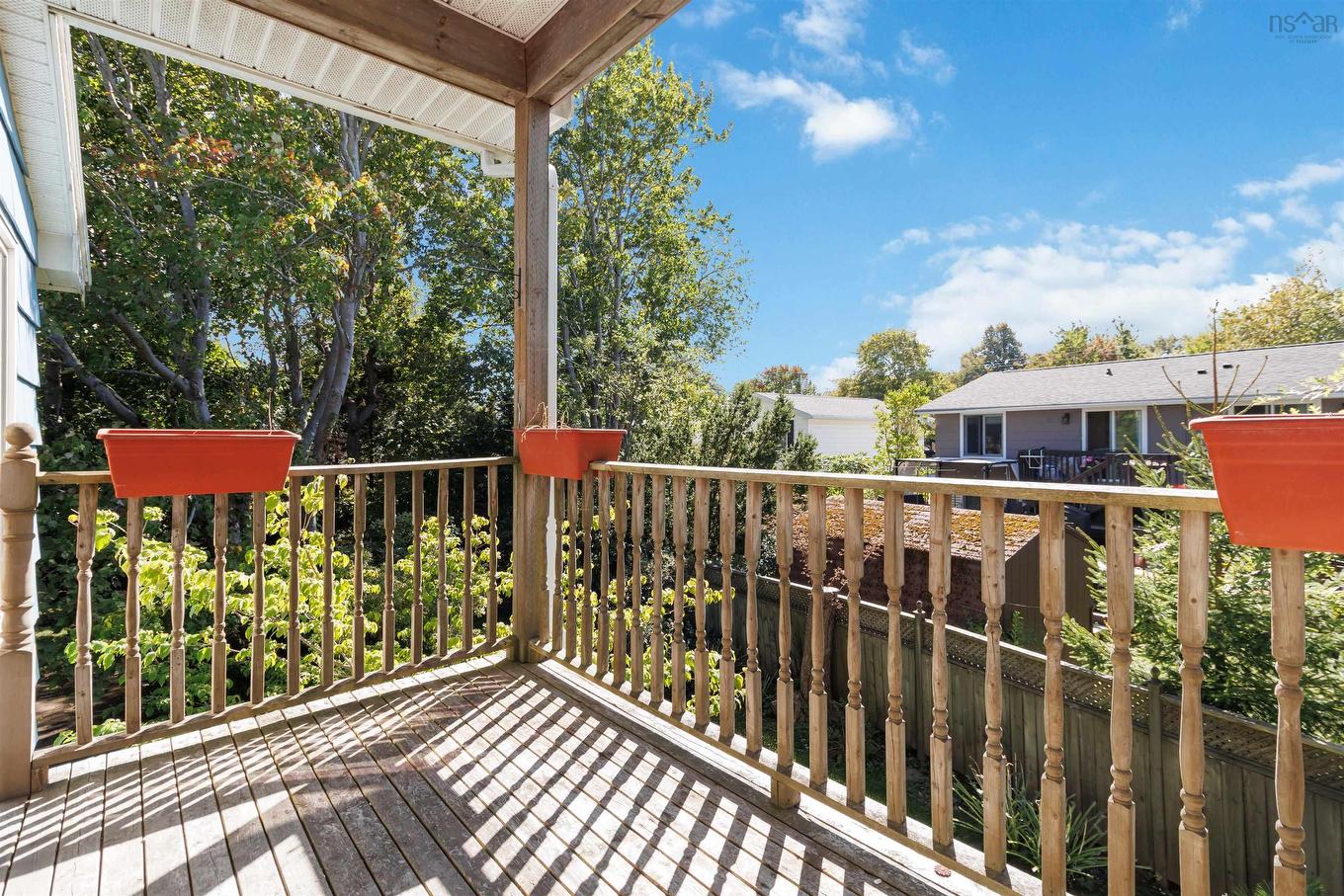 16 Bobolink Street, Halifax, NS