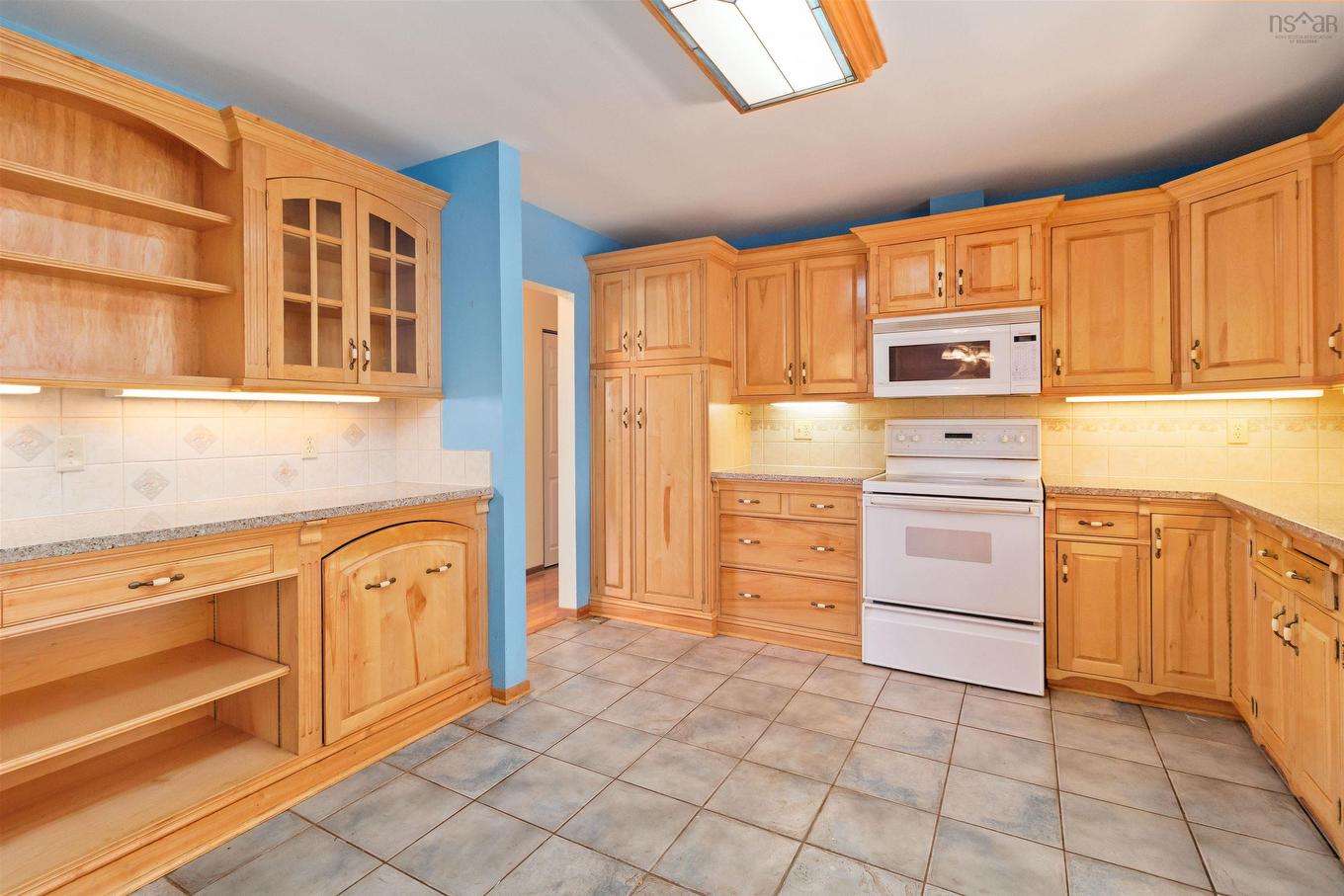 16 Bobolink Street, Halifax, NS