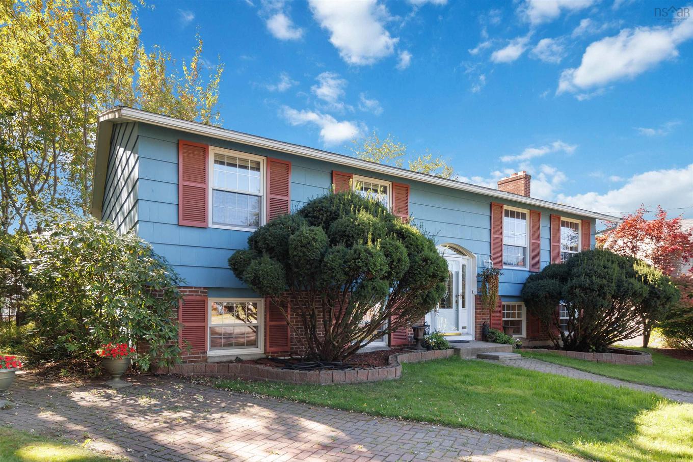 16 Bobolink Street, Halifax, NS
