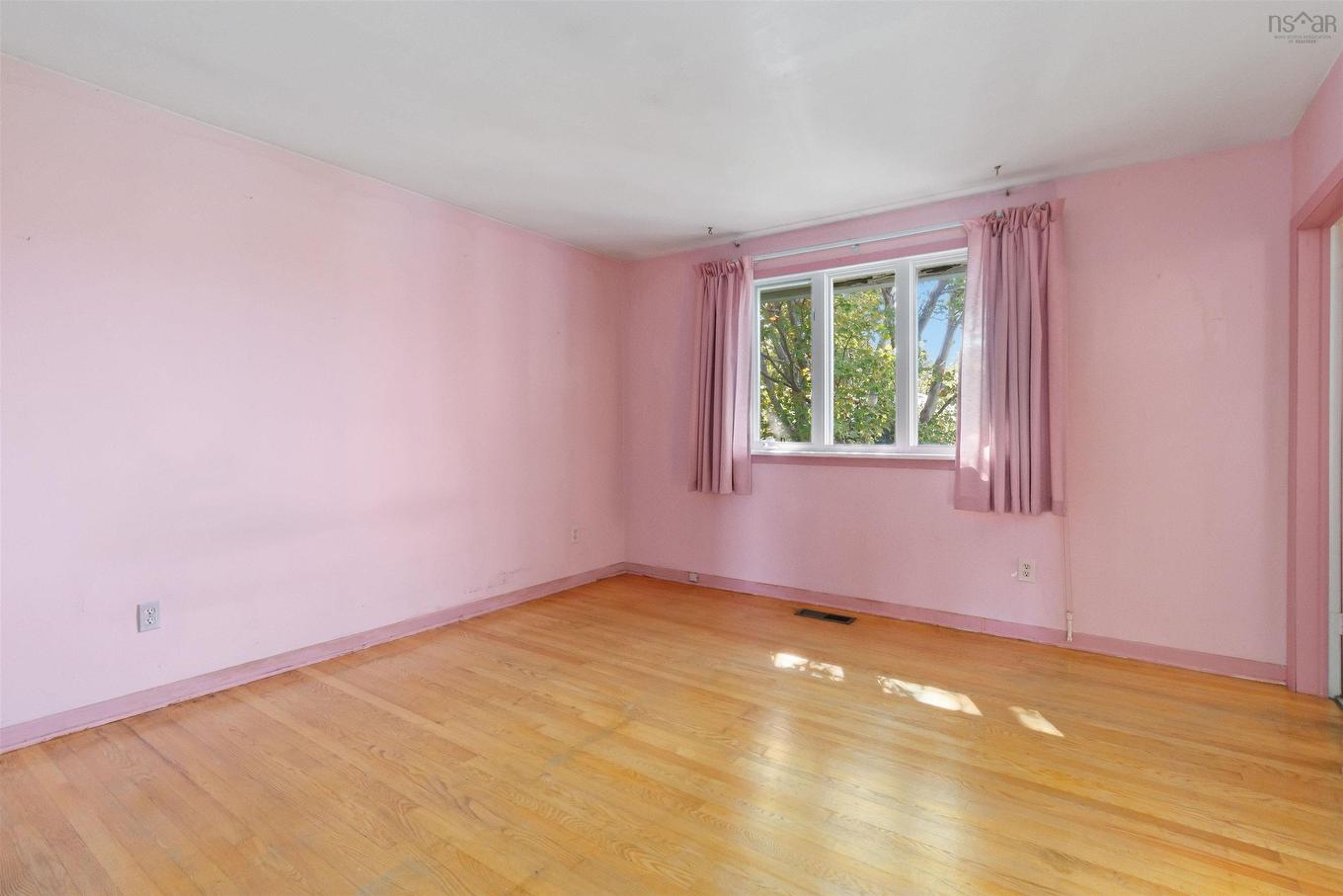 16 Bobolink Street, Halifax, NS