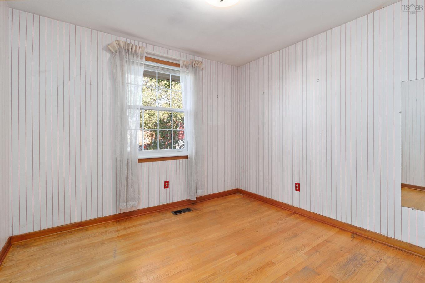 16 Bobolink Street, Halifax, NS