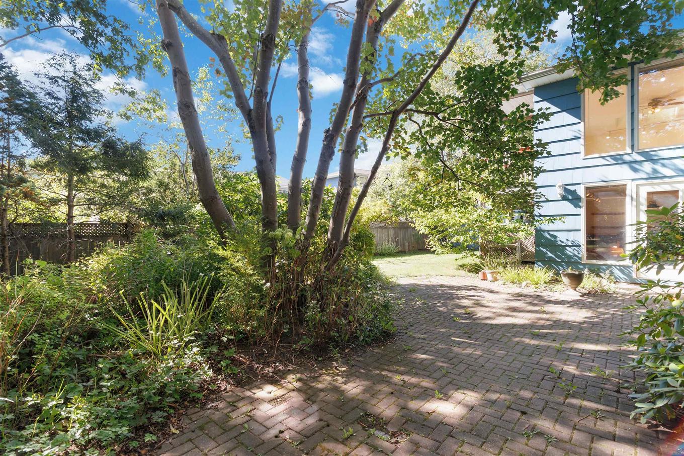 16 Bobolink Street, Halifax, NS