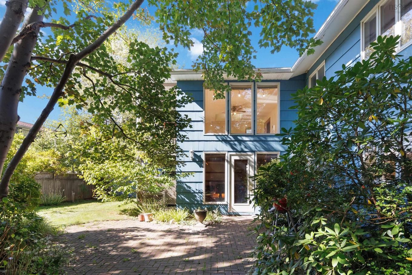 16 Bobolink Street, Halifax, NS