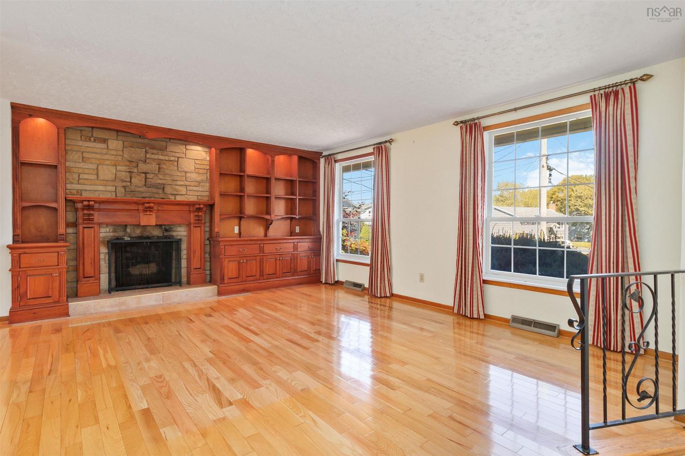 16 Bobolink Street, Halifax, NS