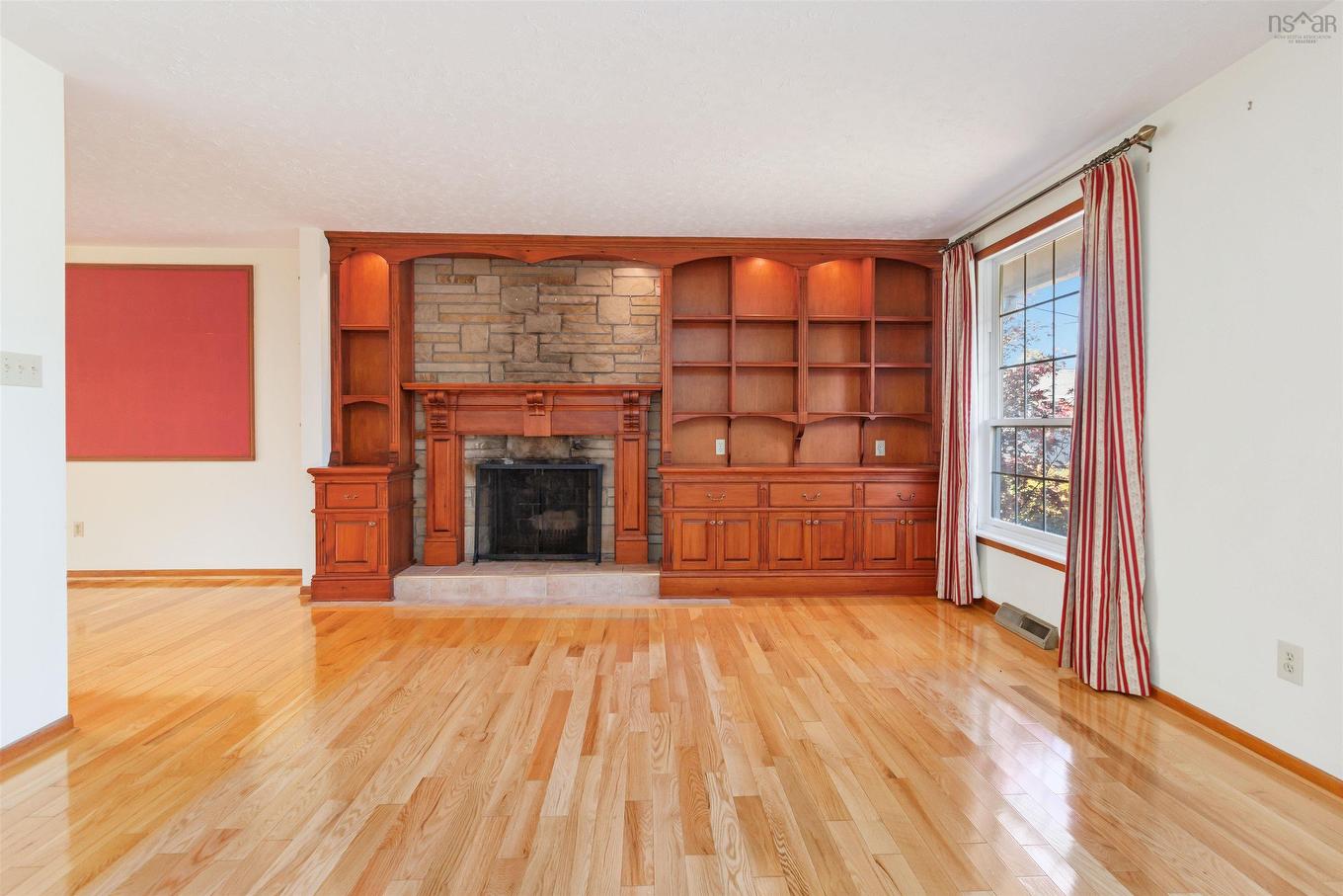 16 Bobolink Street, Halifax, NS