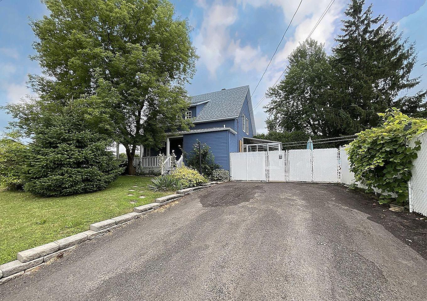 Frontage - 600 Av. Des Colombes, Saint-Jérôme, QC - Outdoor