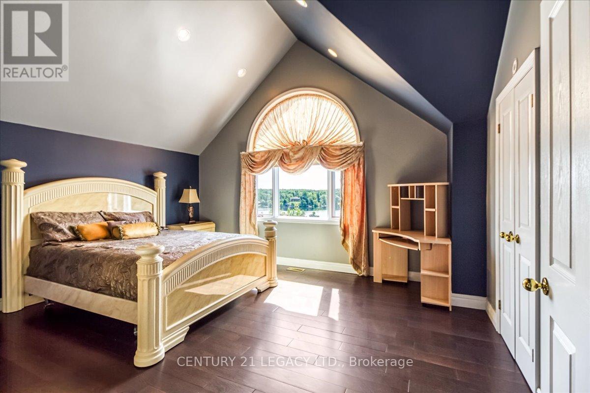 376 Maki Avenue, Greater Sudbury, ON - Indoor Photo Showing Bedroom