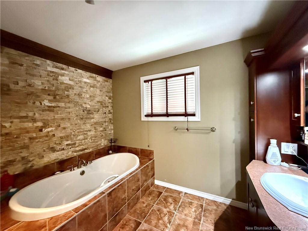 48 31 Ième Ave, Edmundston, NB