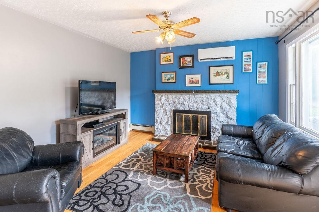 15 Breezy Lane, Lake Echo, NS