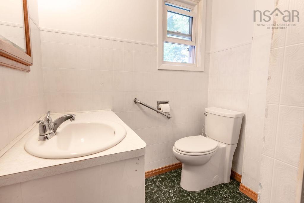 15 Breezy Lane, Lake Echo, NS