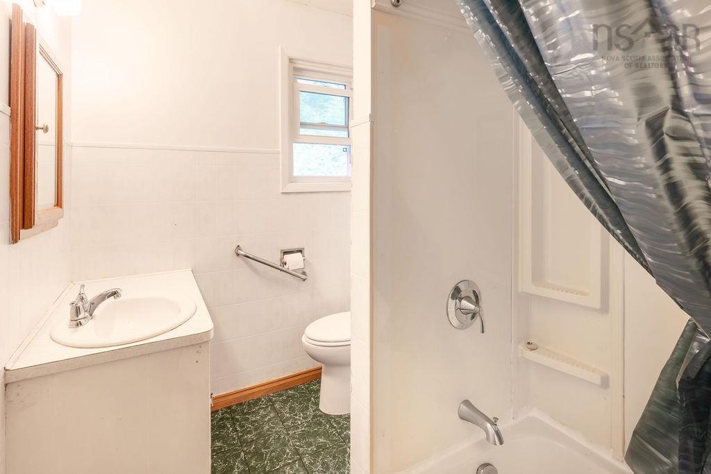 15 Breezy Lane, Lake Echo, NS