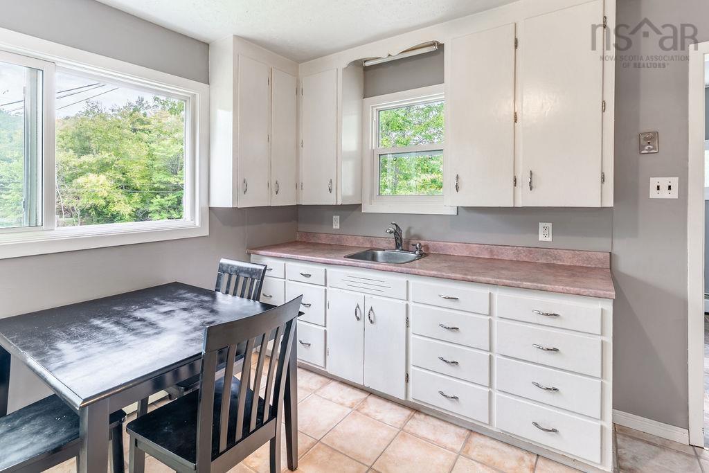 15 Breezy Lane, Lake Echo, NS