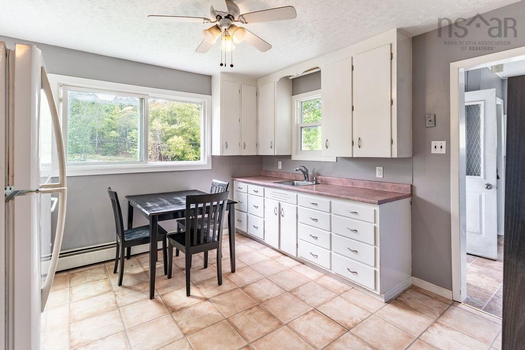 15 Breezy Lane, Lake Echo, NS