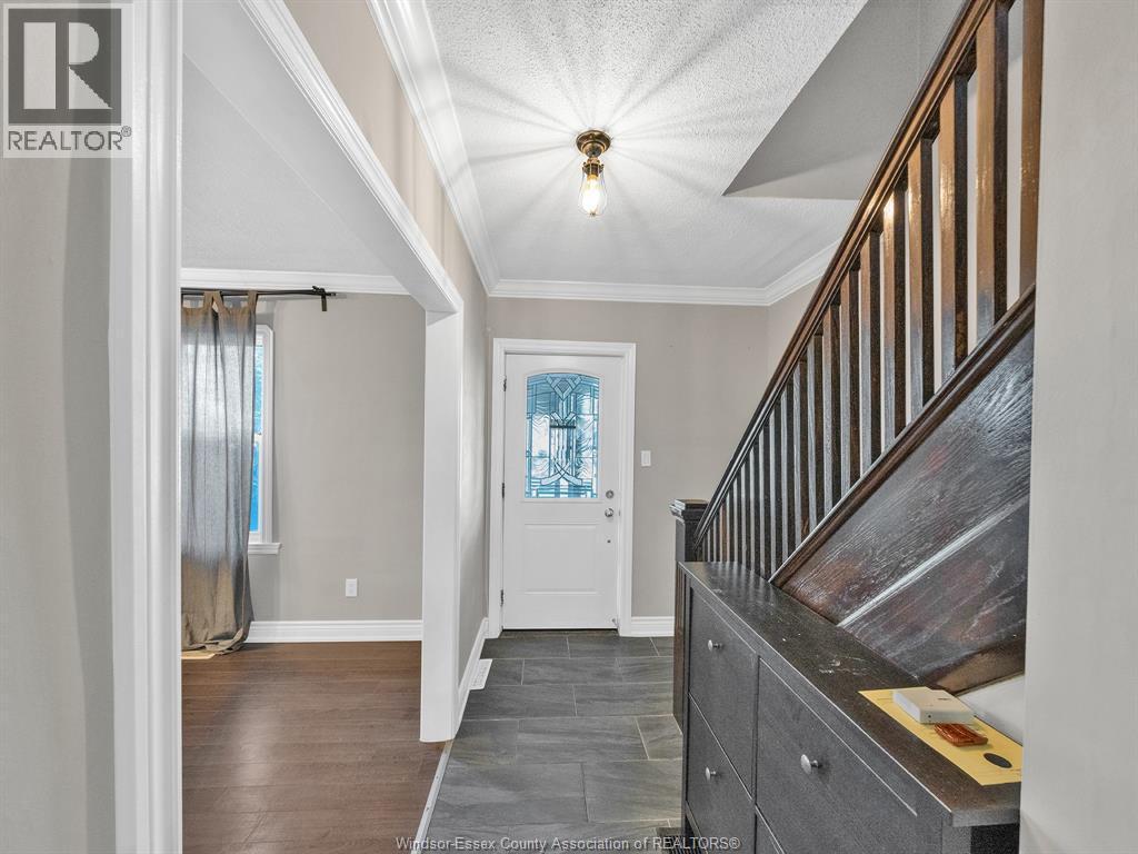 427 Indian, Windsor, ON - Indoor Photo Showing Other Room