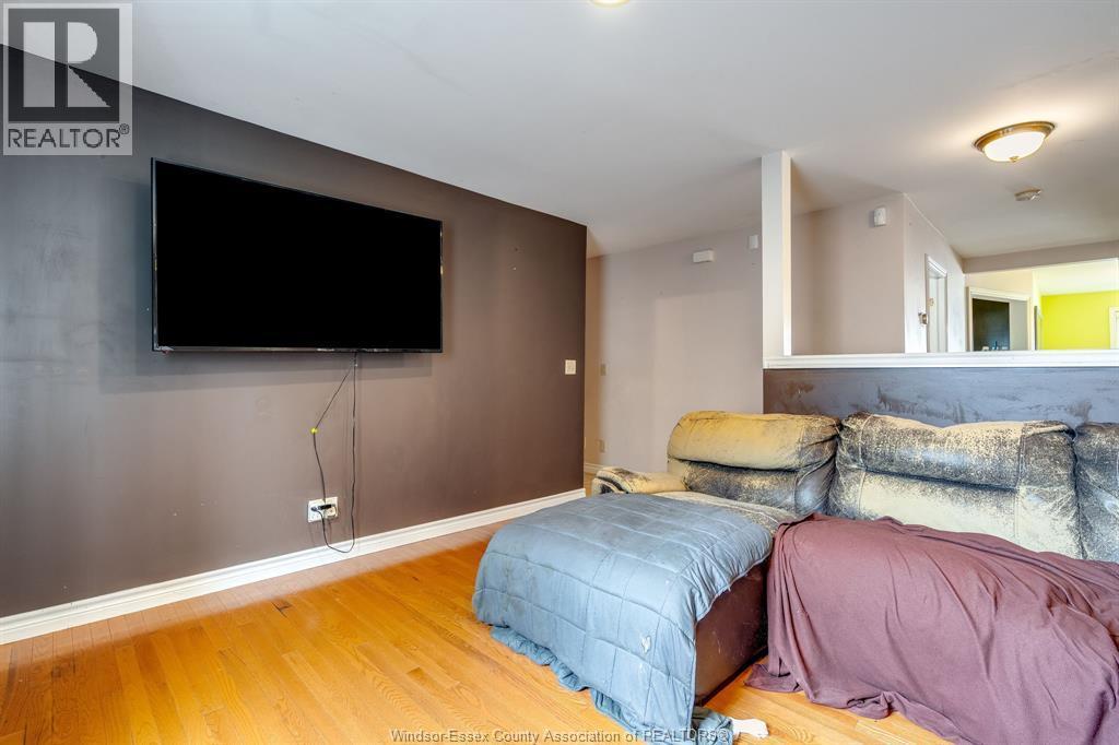 1833 St. Luke, Windsor, ON - Indoor Photo Showing Other Room