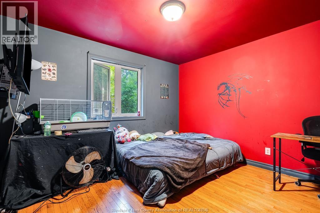 1833 St. Luke, Windsor, ON - Indoor Photo Showing Bedroom