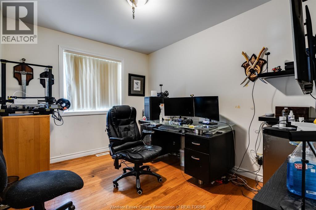1833 St. Luke, Windsor, ON - Indoor Photo Showing Office