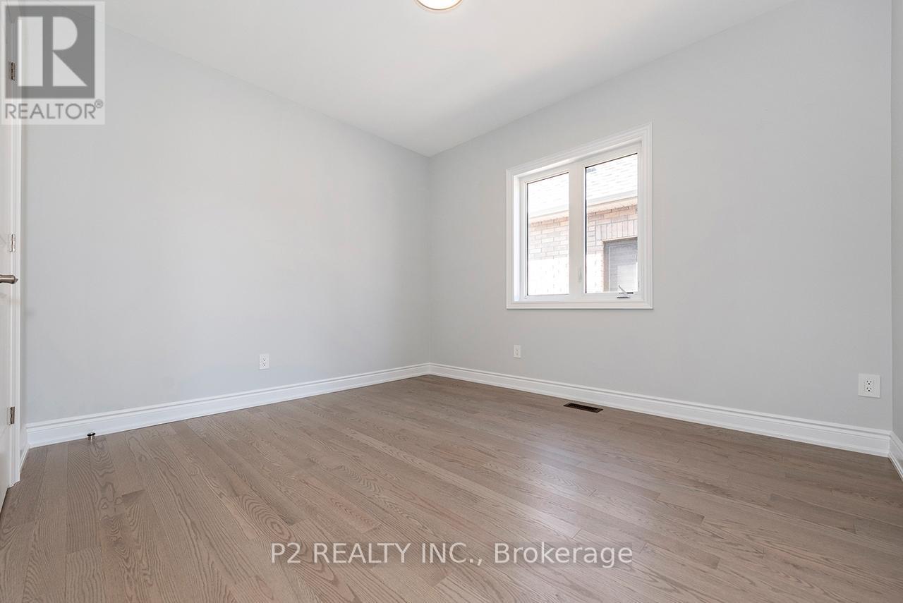 8 Wild Ginger Lane, Springwater, ON - Indoor Photo Showing Other Room