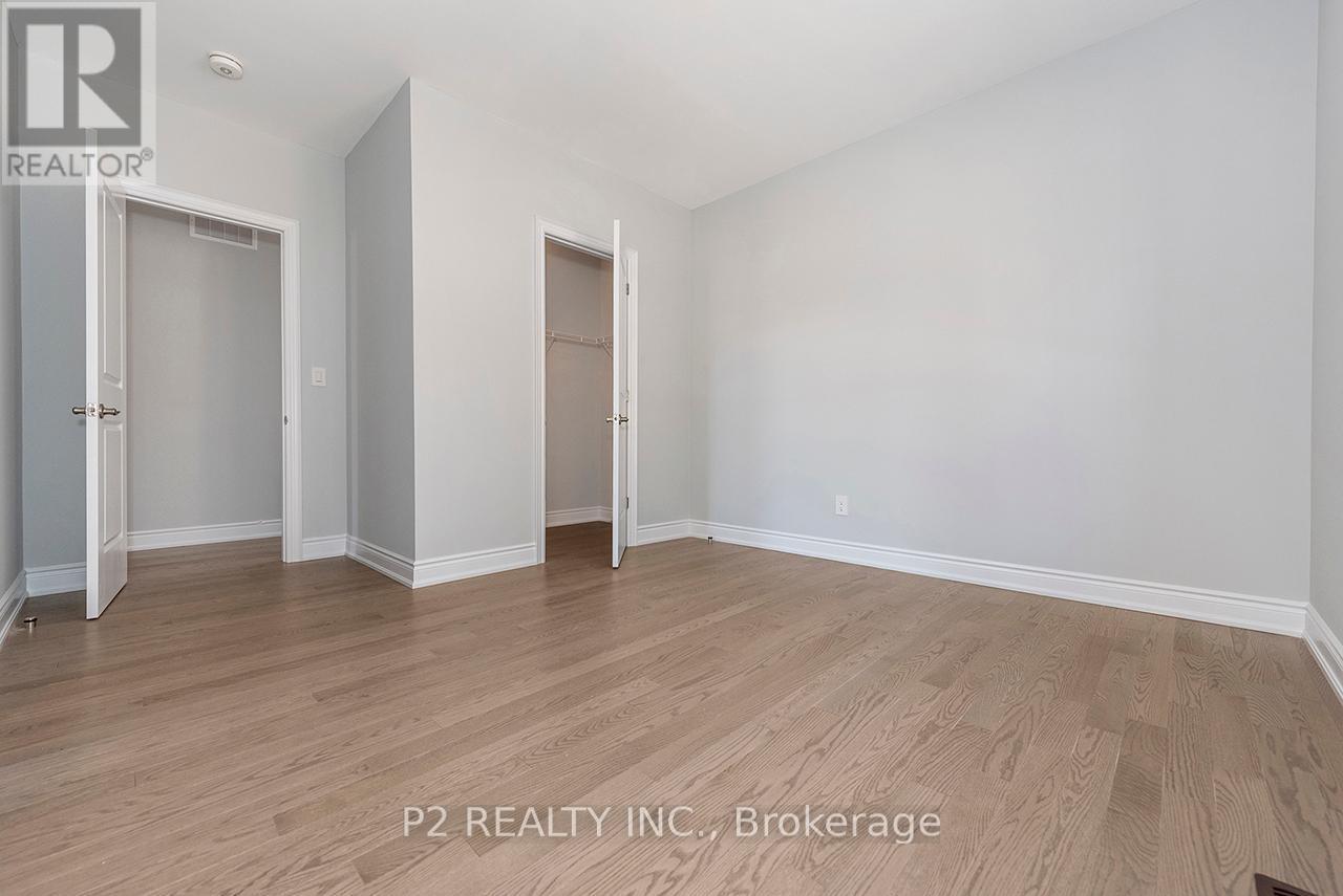 8 Wild Ginger Lane, Springwater, ON - Indoor Photo Showing Other Room