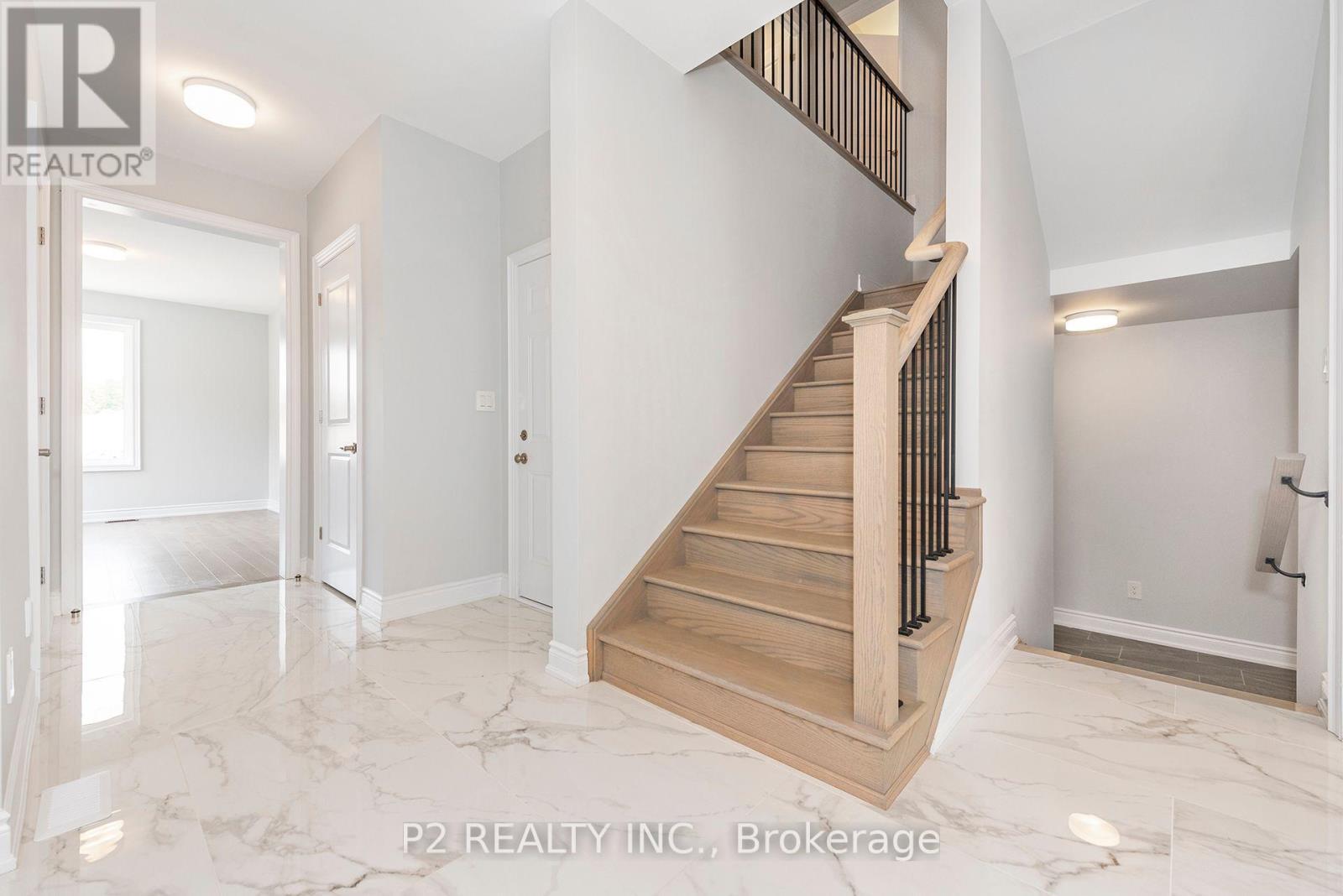 2 Wild Ginger Lane, Springwater, ON - Indoor Photo Showing Other Room