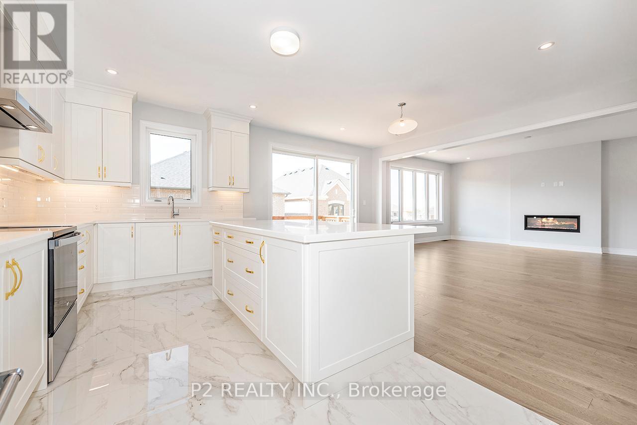 4 Wild Ginger Lane, Springwater, ON - Indoor Photo Showing Kitchen