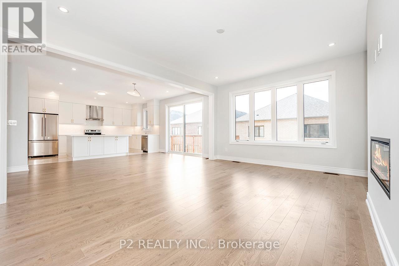 4 Wild Ginger Lane, Springwater, ON - Indoor Photo Showing Other Room With Fireplace