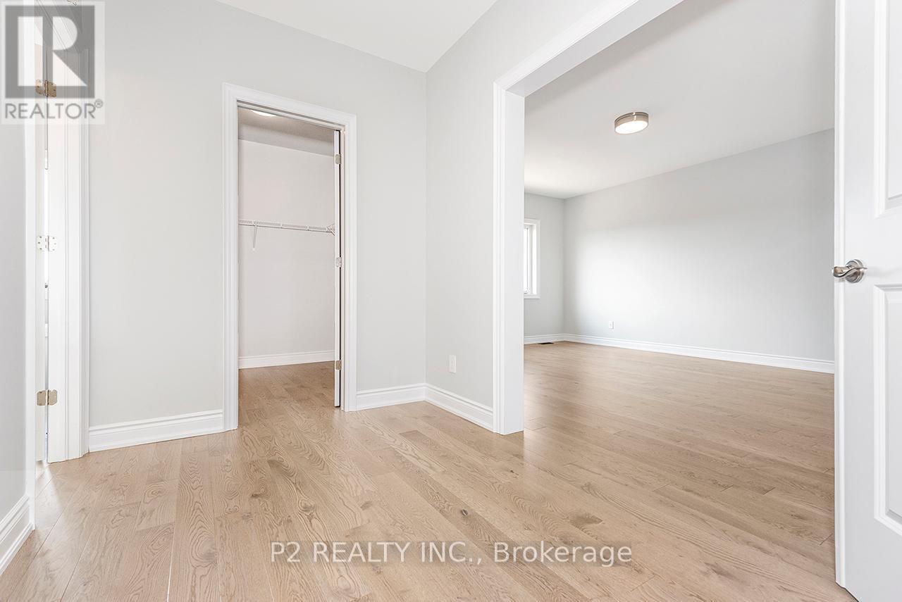 4 Wild Ginger Lane, Springwater, ON - Indoor Photo Showing Other Room