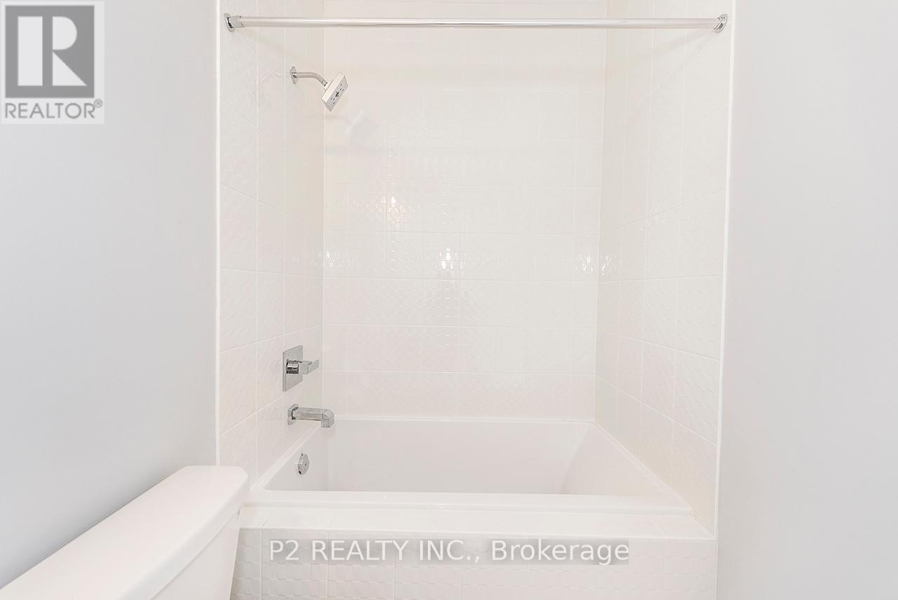 4 Wild Ginger Lane, Springwater, ON - Photo Showing Bathroom